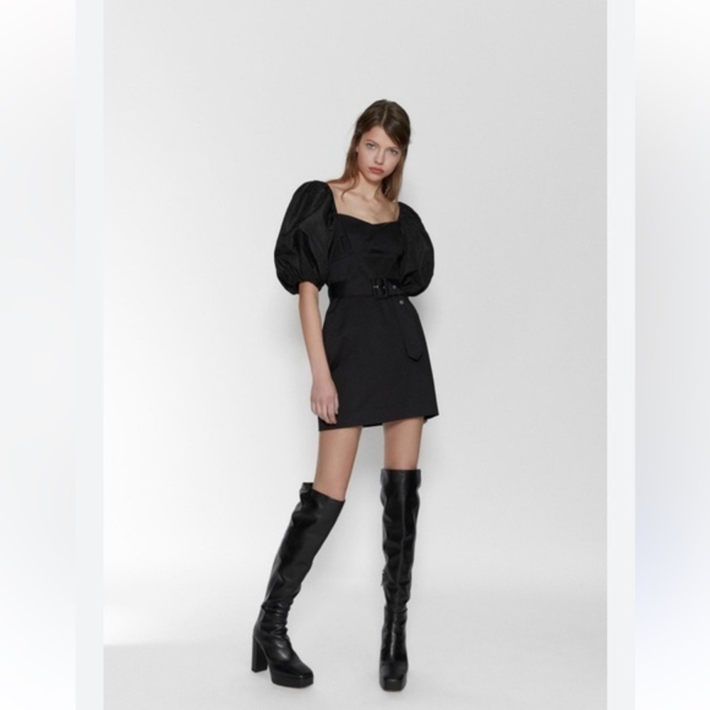 NWT. Zara Black Mini Dress with a sweetheart neckline, matching puff sle…